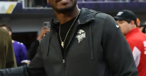 Adrian Peterson's Truly Shocking Revelation About Being Drafted by the Vikings