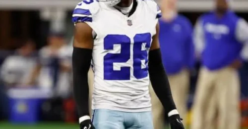 Dallas Cowboys are putting an All-Pro player due for a contract in a very uncomfortable position during initial practices