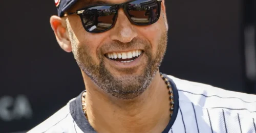 BREAKING: Yankees coach hints at drastic demotion for $18 million star