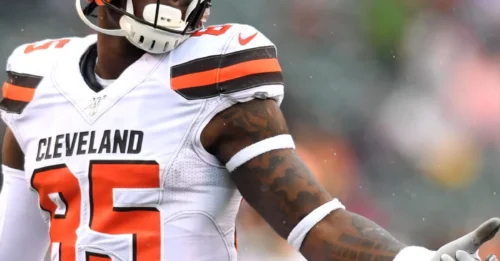 NFL Trade Bomb: Cowboys Eyeing David Njoku – Could This Be the Move That Reshapes the NFC?