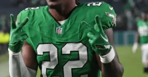 The Eagles have a new dominator – Kelee Ringo isn’t just competing, he crushed the race for CB2 from the very start!