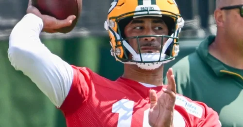 Jordan Love Slides to Surprising Spot in Fox Sports’ ‘QB Stock Market’