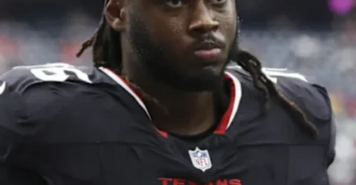 Early signs suggest the Eagles’ Kenyon Green experiment is failing