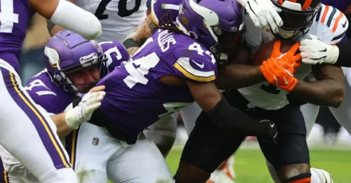 The scheme to steal the 2025 starting spot is being executed to perfection by these two Vikings.