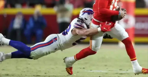 Bills Shock Fans by Trading Injured Captain to Division Rivals Following All-Pro’s Sudden Retirement!