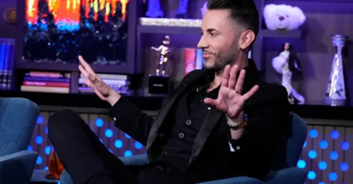Andy Cohen couldn’t believe his ears when Chef Anthony Iracane from Below Deck dropped a shocking truth bomb involving his ex-wife and uncle!