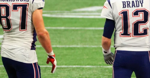 Patriots legends Tom Brady and Rob Gronkowski reunite, but the shocking outcome no one expected!