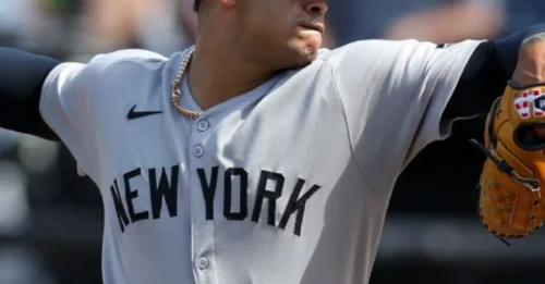 Fernando Cruz shocks the world by using a “mysterious super skill” to save the Yankees from a disastrous defeat!