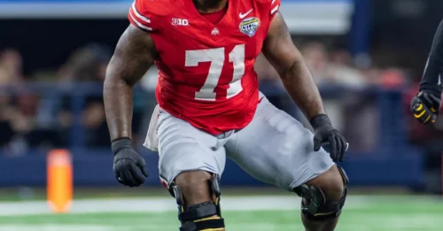 Panic in Kansas City? Chiefs Risk Everything With Rookie to Save Mahomes!