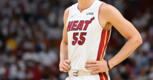 The Lakers just sealed a blockbuster deal – $20 million for this 3-point 'assassin' will change the season's landscape!