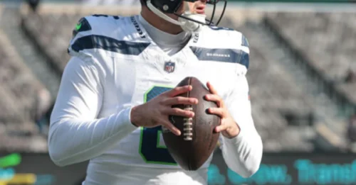 Vikings Land Legendary 35,000-Yard Monster QB – Bold Move to Replace Sam Howell Shakes Up the NFL!