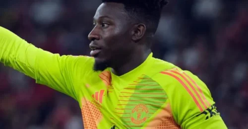 SHOCKING STATS PROVE: Man Utd Desperately Needs New Goalkeeper NOW!