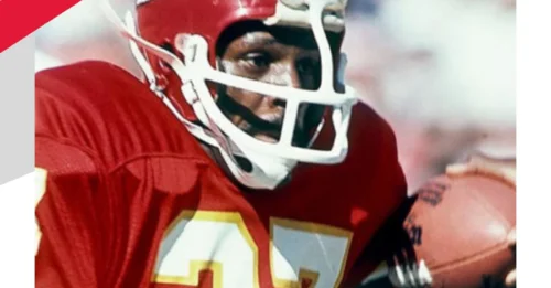 Kansas City Chiefs pay tribute to star player who died trying to save three children from drowning