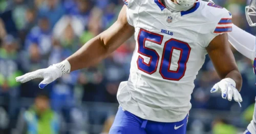 History in the making! A 4-year active player just cracked the Bills' All-Time Top 10 Defensive Ends list – and fans are losing their minds!
