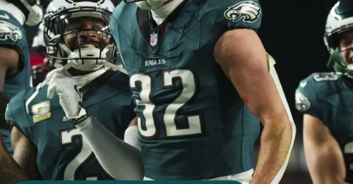 Disrespected Despite Being a Key Player: Reed Blankenship’s $3.5M Contract Sparks Outrage