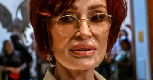 Sharon Osbourne dice que desinvitó a una banda codiciosa del concierto de despedida de Ozzy de Black Sabbath: 