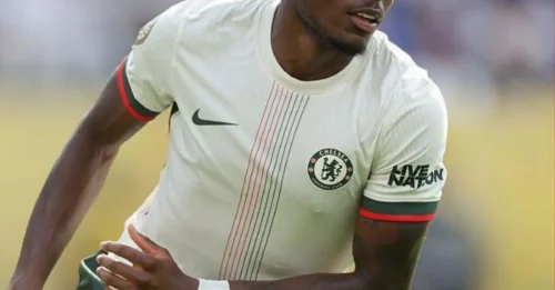 Arsenal just pulled off a jaw-dropping £52m 'blue betrayal' – snatching Chelsea's star winger in a deal that’s sending shockwaves through London!
