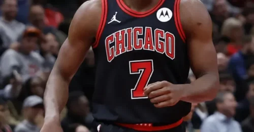 BLOCKBUSTER MOVE: Lakers Shock NBA by Snagging $27M Bulls Star in Midseason Heist – LeBron’s New Weapon Revealed!