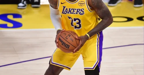 BREAKING: Mavericks and Lakers agree to a MONSTER 13-player swap – sending LeBron James to Dallas in a deal no one predicted!