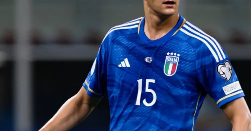 Chelsea About to DESTROY Transfer Market with €60m Italian Sensation – Rivals FUME!