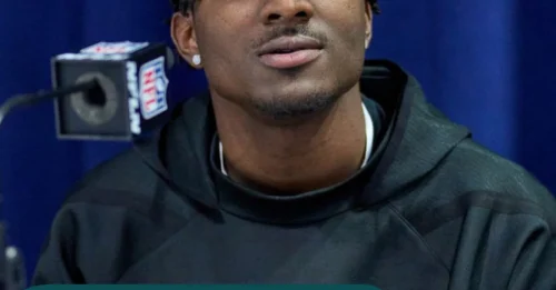 The Eagles Ruthlessly Cut Ties With Danny Gray — Without a Single Snap, All Because of... a Finger?