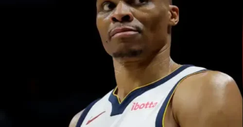 Stephen Curry may FINALLY get help, but at what cost? Warriors eyeing Russell Westbrook in a move that DEFIES logic!