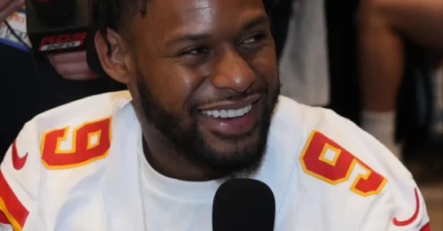 Chiefs’ Secret Weapons Revealed: Smith-Schuster Calls Out 2 WRs as Game-Changers!