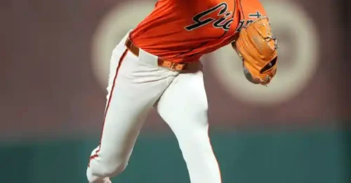 DEADLINE SHOCKER: Yankees Make Massive Bullpen Splash by Snagging Giants' Closer!