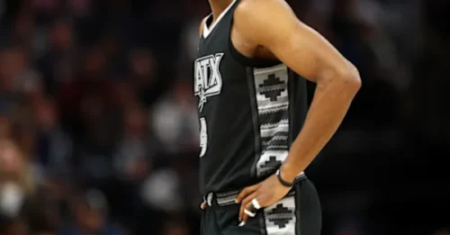 UNBELIEVABLE: Chicago Bulls nab a $163M star from the Sacramento Kings in a blockbuster three-team trade with the Atlanta Hawks!