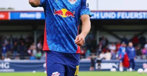 BLUES BOUND? Xavi Simons' Stunning Leipzig Absence Hints at Chelsea Deal!
