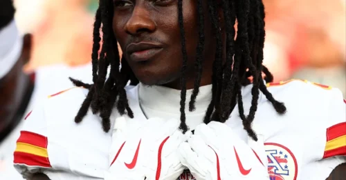Bombshell from Andy Reid: Hollywood Brown at Risk of Missing the Season – Teammates Stunned!