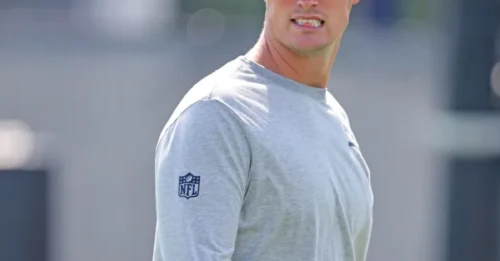 UNCOVERED: The Hidden Mastermind Behind Mike Vrabel’s Rebuild- NFL Won’t See It Coming!