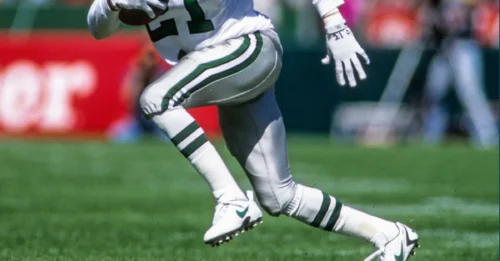 ERIC ALLEN SHOCKS FANS: Emotional Hall of Fame Speech Reveals Untold Eagles Loyalty!