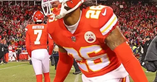 Chiefs’ Heartbreakk: Veteran DB’s Career in Jeopardy in Heartbreaking Injury Update