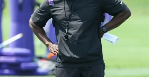 Vikings' Risky Play: New Talent Forced to Adapt in Shocking Lineup Shift