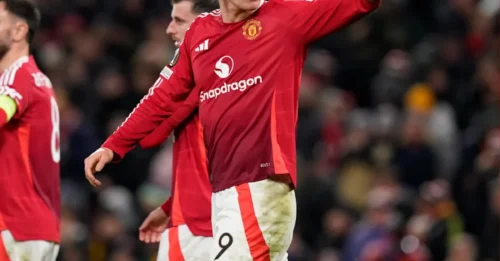 HOJLUND'S SHOCK U-TURN: Man Utd Transfer Drama Takes Unexpected Twist!