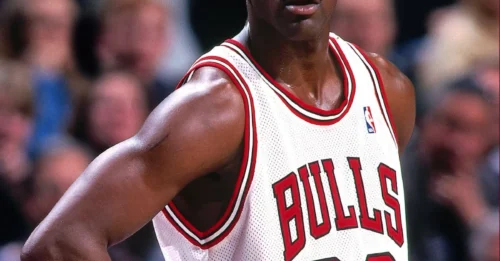 Michael Jordan's Ruthless Leadership: Michael Jordan's Brutal Method to Remove Bulls Players