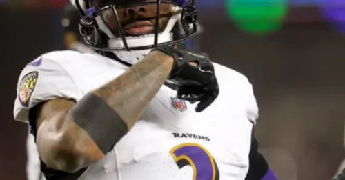 Vikings' Game-Changer: 3-Time Pro-Bowler Stuns League with Minnesota Decision