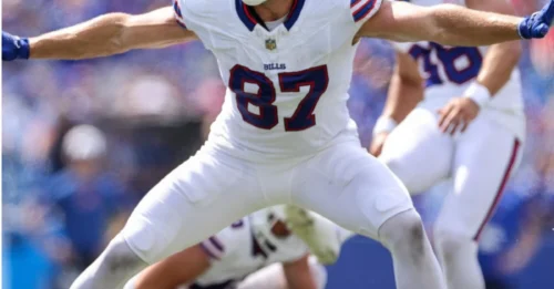 Bills' Shocking Reversal: Veteran Tight End Returns Just 48 Hours After Being Cut