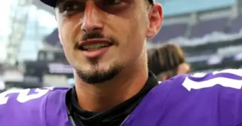 Breaking: Vikings QB Silences Doubters – Roster Spot Locked