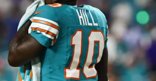 Vikings' Shocking Move: Tyreek Hill & Thielen QB3 Drama Rocks Preseason