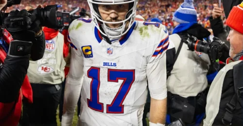 BREAKING: Super Bowl Champion SHOCKS NFL World with Brutally Low Confidence Score in Josh Allen – Bills’ Future in Jeopardy!