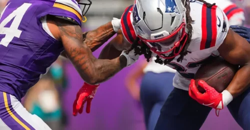 PATRIOTS HC'S UNTHINKABLE MOVE: Bizarre Strategy Against Vikings Sparks Outrage!