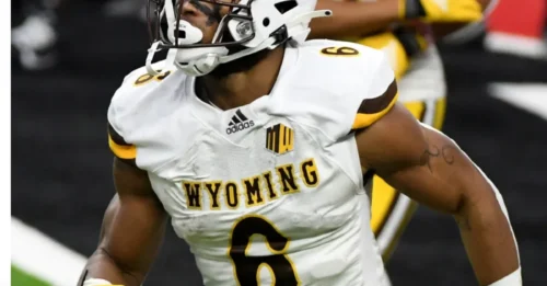 SHOCKING SIGNING: Vikings Snag Ex-Saints 200 pound Star Just Before Preseason Finale!