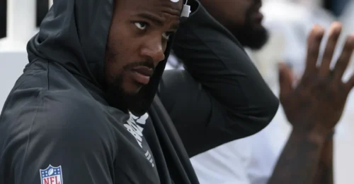 Cowboys Chaos: Micah Parsons Scrubs Dallas From Socials After $24M Standoff With Jerry Jones!