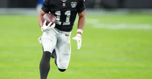 NFL Stunned: 49ers and Raiders Execute Blockbuster Trade for Rising 24-Year-Old Star with 539 Yards