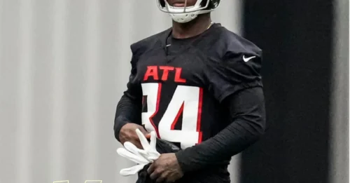 Chiefs Stun with Trade, Sending 2023 Draft Picks to Acquire Key Defender with 62 Tackles for 