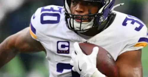 Minnesota's Worst Nightmare Confirmed: Vikings' 2-Time Pro Bowler Sidelined at Least 4 Games