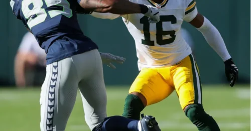 Lambeau's Ruthless Rebuild: Packers Axe 32, Sideline 6 More in Brutal Roster Purge.