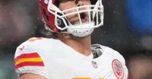 NFL World Stunned: Chiefs Shock Everyone, Give Former Packers Starting TE a Second Chance After Brutal Cut.